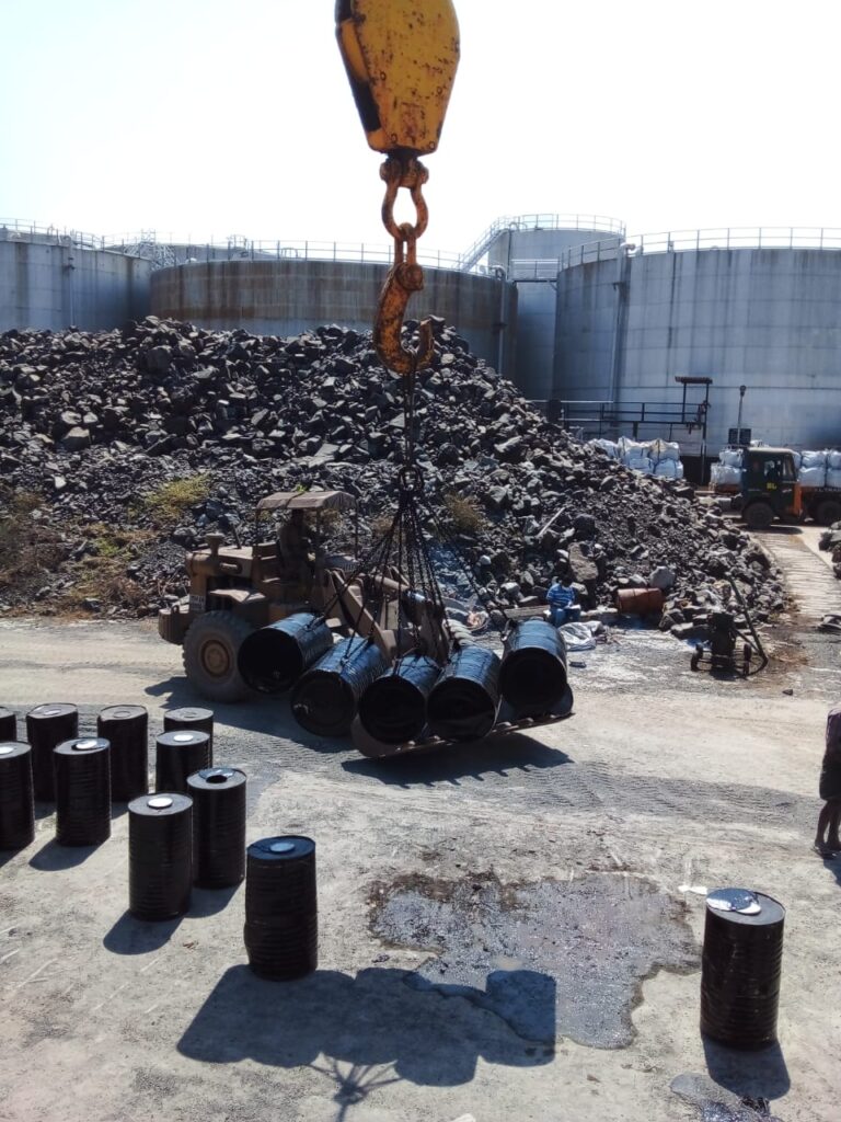LOADING BITUMEN @ CHENNAI PORT