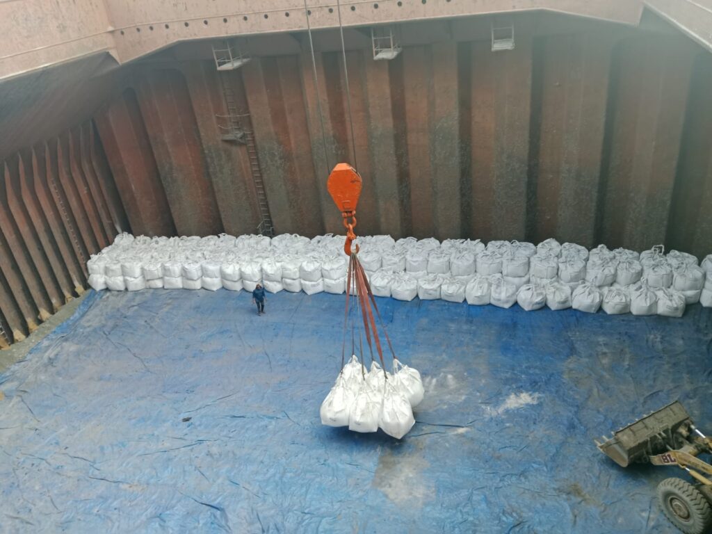 LOADING OF BAGS (8)
